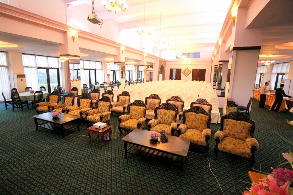 Yangon International Hotel Екстер'єр фото