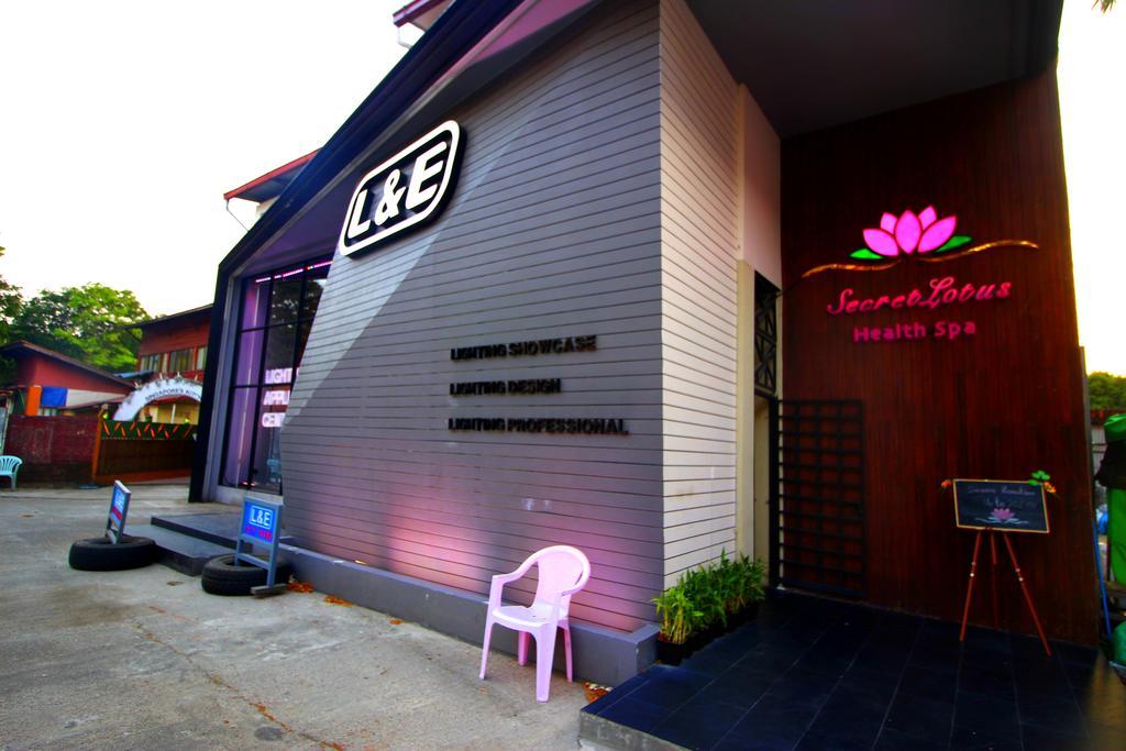 Yangon International Hotel Екстер'єр фото
