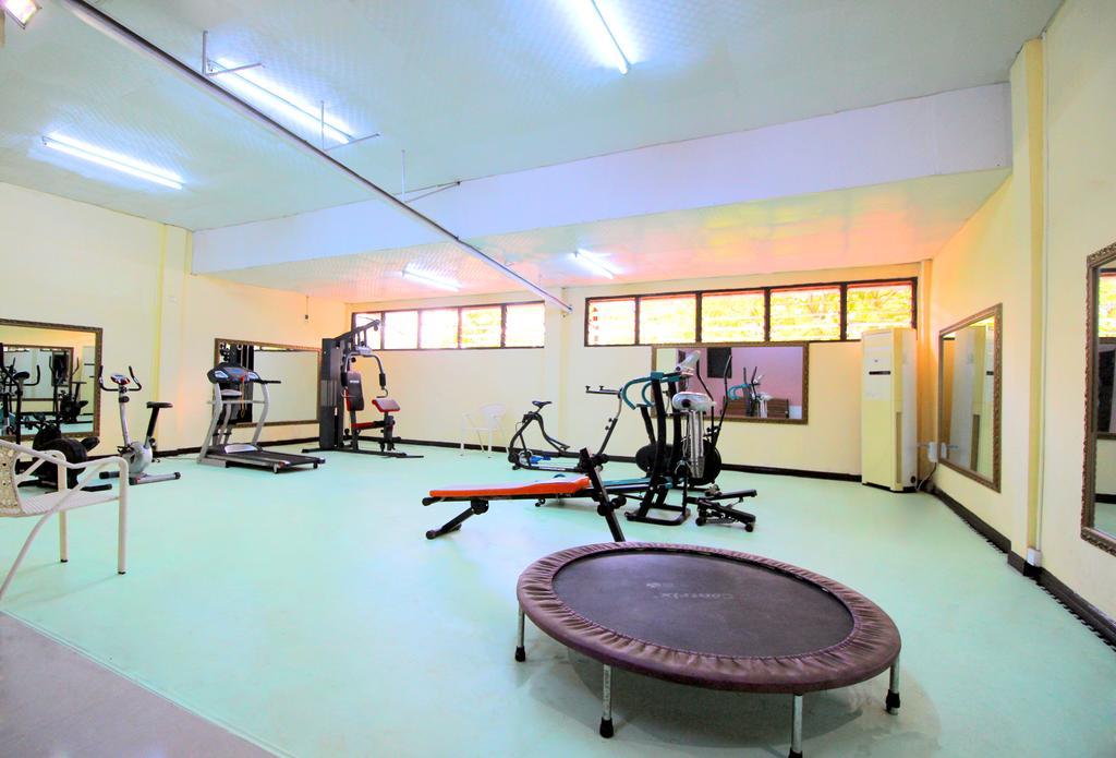 Yangon International Hotel Екстер'єр фото