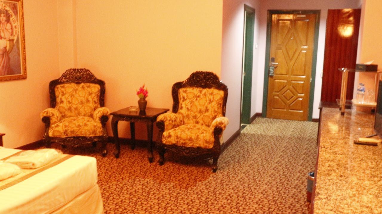 Yangon International Hotel Екстер'єр фото